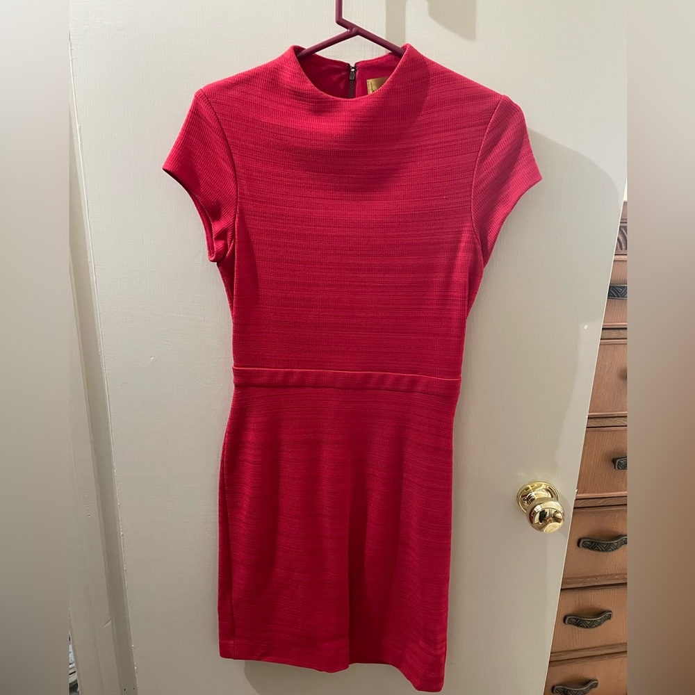 Nicole Miller Dress 4 Red Cap Sleeve Open Lower Back